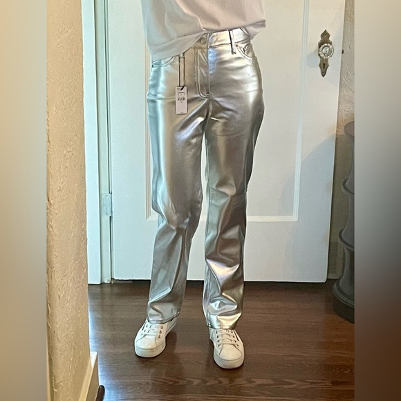 Silver Jeans! - Picture 4 of 7